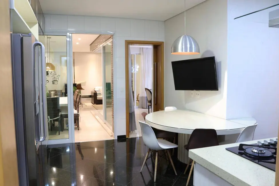 Apartamento com 3 quartos à venda, 218m2 em Jardim Anália Franco, São Paulo - SP - imagem 8 Foto 8 de Apartamento com 3 quartos à venda, 218m2 em Jardim Anália Franco, São Paulo - SP