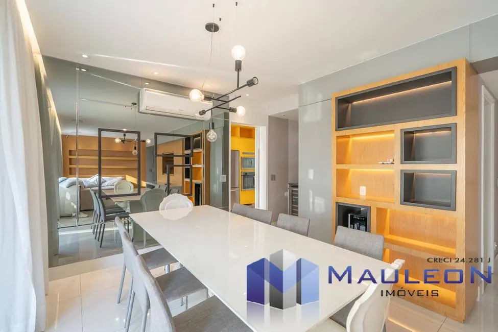 Apartamento com 3 quartos à venda, 171m2 em Tatuapé, São Paulo - SP - imagem 1 Foto 1 de Apartamento com 3 quartos à venda, 171m2 em Tatuapé, São Paulo - SP