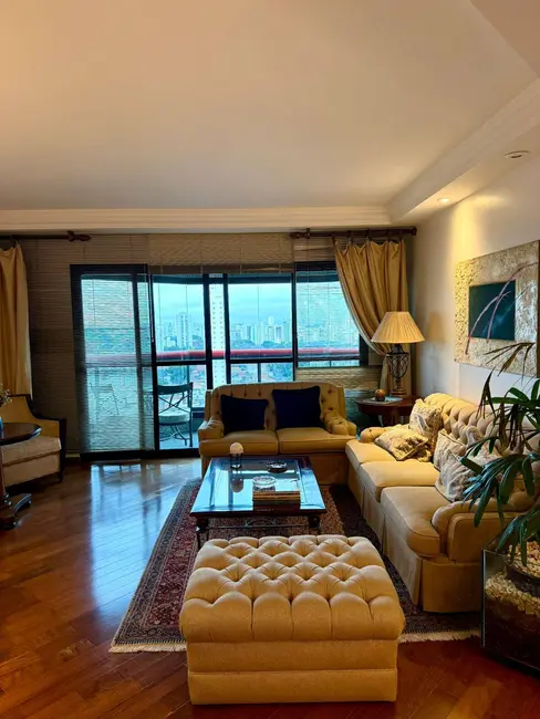 Apartamento com 3 quartos à venda, 180m2 em Tatuapé, São Paulo - SP - imagem 2 Foto 2 de Apartamento com 3 quartos à venda, 180m2 em Tatuapé, São Paulo - SP