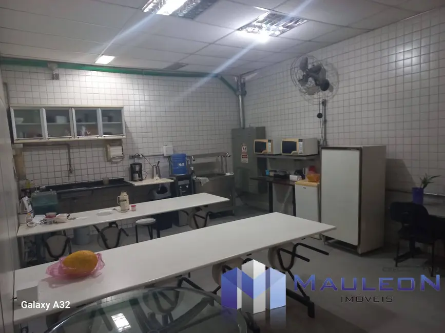 Foto 8 de Armazém / Galpão à venda, 1540m2 em Cambuci, São Paulo - SP