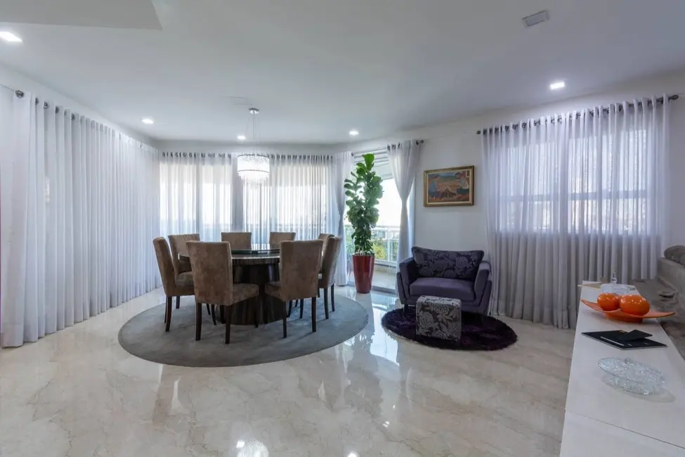 Apartamento com 3 quartos à venda, 200m2 em Jardim Anália Franco, São Paulo - SP - imagem 6 Foto 6 de Apartamento com 3 quartos à venda, 200m2 em Jardim Anália Franco, São Paulo - SP