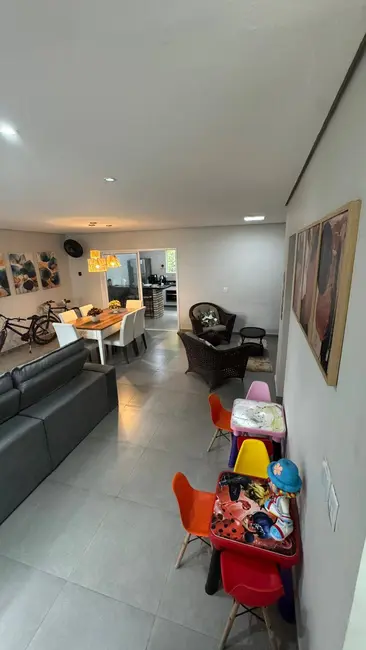 Foto 8 de Casa com 3 quartos à venda, 270m2 em Sao Sebastiao - SP