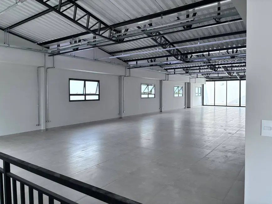 Foto 2 de Armazém / Galpão à venda e para alugar, 4200m2 em Cambuci, São Paulo - SP