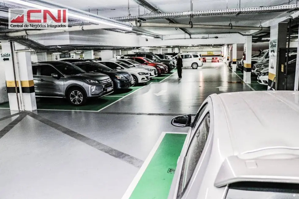 Sala Comercial à venda, 74m2 em Rebouças, Curitiba - PR - imagem 9 Foto 9 de Sala Comercial à venda, 74m2 em Rebouças, Curitiba - PR