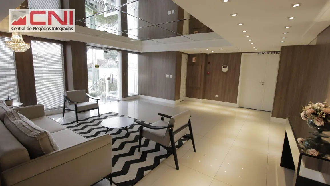 Apartamento com 3 quartos à venda, 117m2 em Novo Mundo, Curitiba - PR - imagem 3 Foto 3 de Apartamento com 3 quartos à venda, 117m2 em Novo Mundo, Curitiba - PR