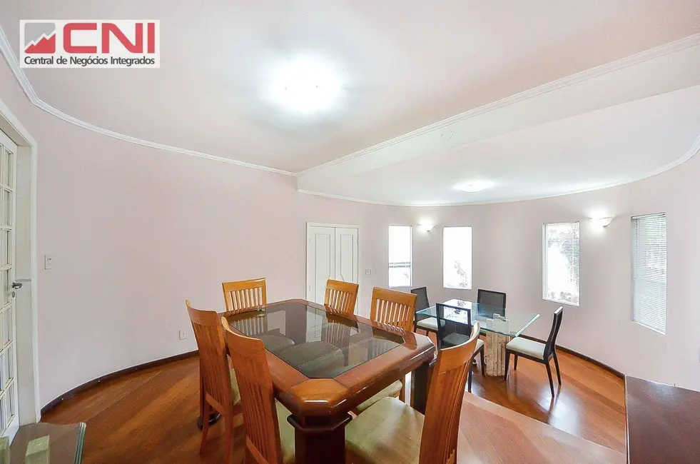 Casa com 4 quartos à venda, 517m2 em Jardim das Américas, Curitiba - PR - imagem 4 Foto 4 de Casa com 4 quartos à venda, 517m2 em Jardim das Américas, Curitiba - PR