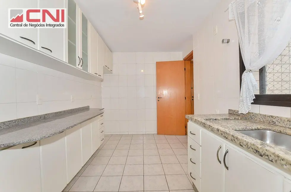 Foto 9 de Apartamento com 4 quartos à venda, 197m2 em Mercês, Curitiba - PR