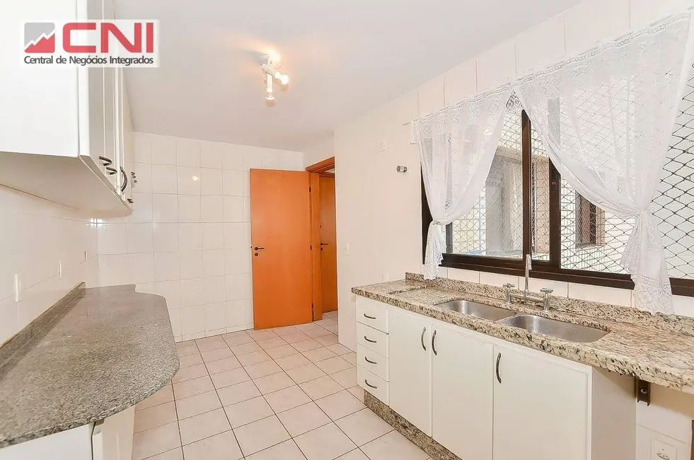 Foto 8 de Apartamento com 4 quartos à venda, 197m2 em Mercês, Curitiba - PR