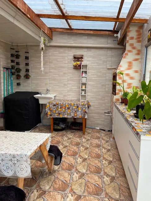 Sobrado com 6 quartos à venda, 300m2 em Alto Boqueirão, Curitiba - PR - imagem 5 Foto 5 de Sobrado com 6 quartos à venda, 300m2 em Alto Boqueirão, Curitiba - PR