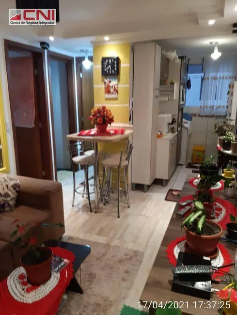 Apartamento com 2 quartos à venda, 43m2 em Almirante Tamandare - PR - imagem 3 Foto 3 de Apartamento com 2 quartos à venda, 43m2 em Almirante Tamandare - PR