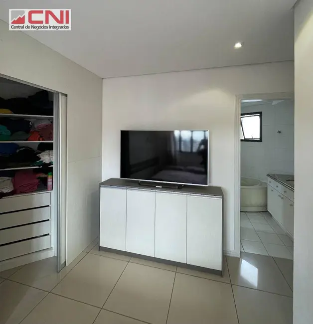 Foto 4 de Apartamento com 3 quartos à venda, 167m2 em Centro, Curitiba - PR