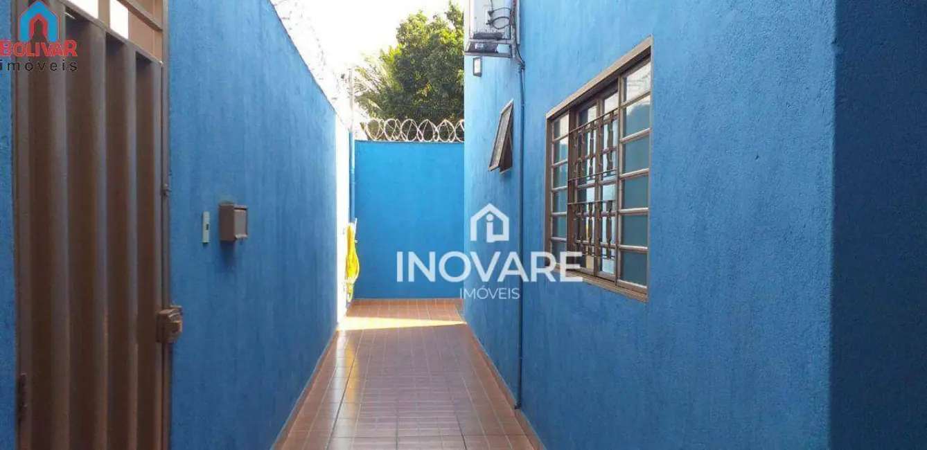 Foto 2 de Casa com 2 quartos à venda, 180m2 em Karfan, Itumbiara - GO