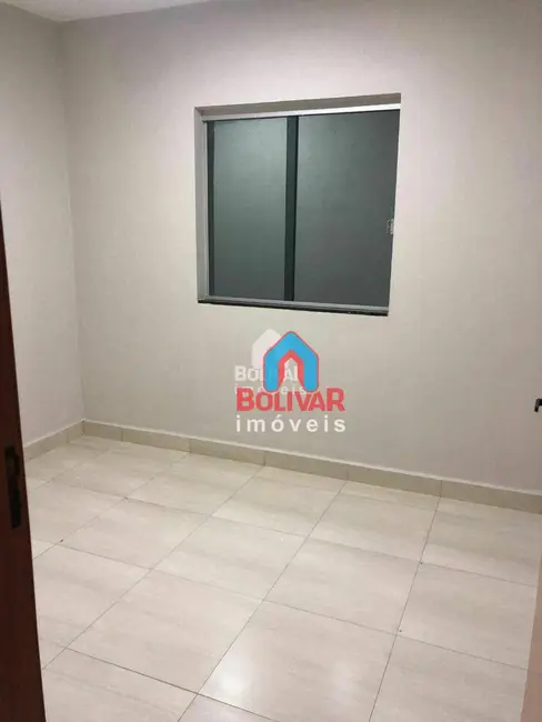 Apartamento com 2 quartos para alugar, 80m2 em Setor Anhanguera, Itumbiara - GO - imagem 4 Foto 4 de Apartamento com 2 quartos para alugar, 80m2 em Setor Anhanguera, Itumbiara - GO