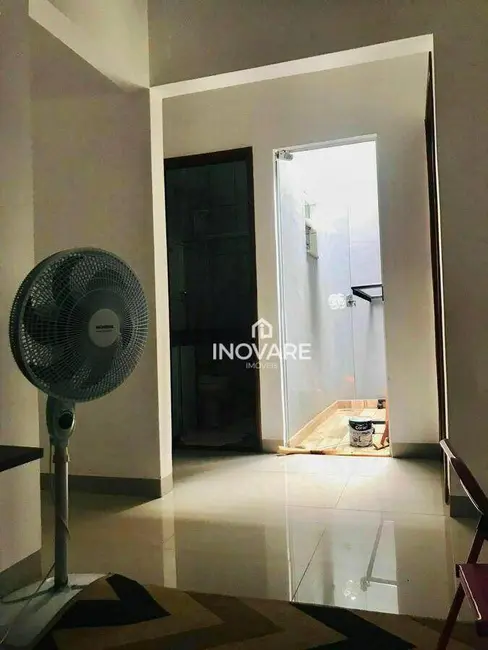 Casa com 2 quartos à venda, 220m2 em Setor Buritys, Itumbiara - GO - imagem 3 Foto 3 de Casa com 2 quartos à venda, 220m2 em Setor Buritys, Itumbiara - GO