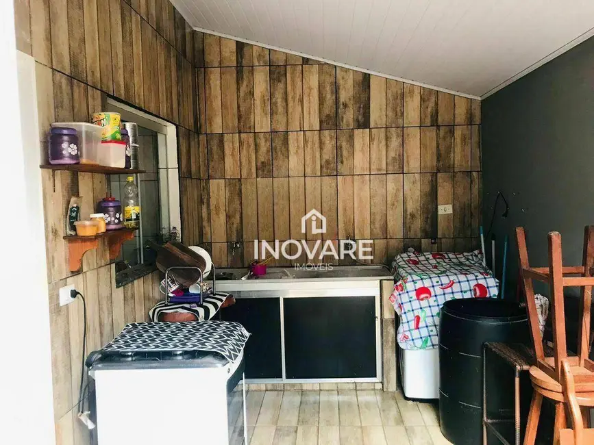 Casa com 2 quartos à venda, 220m2 em Setor Buritys, Itumbiara - GO - imagem 8 Foto 8 de Casa com 2 quartos à venda, 220m2 em Setor Buritys, Itumbiara - GO