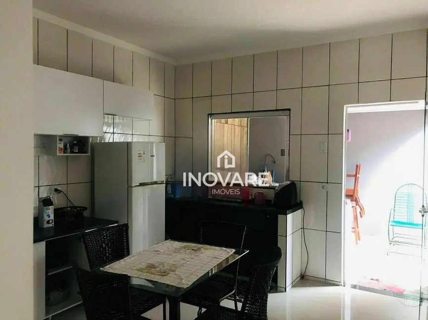 Casa com 2 quartos à venda, 220m2 em Setor Buritys, Itumbiara - GO - imagem 4 Foto 4 de Casa com 2 quartos à venda, 220m2 em Setor Buritys, Itumbiara - GO