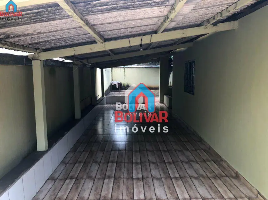 Foto 3 de Casa com 2 quartos para alugar, 360m2 em Itumbiara - GO