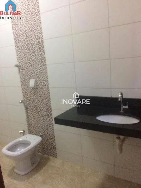 Casa com 3 quartos à venda, 250m2 em Cachoeira Dourada - GO - imagem 9 Foto 9 de Casa com 3 quartos à venda, 250m2 em Cachoeira Dourada - GO