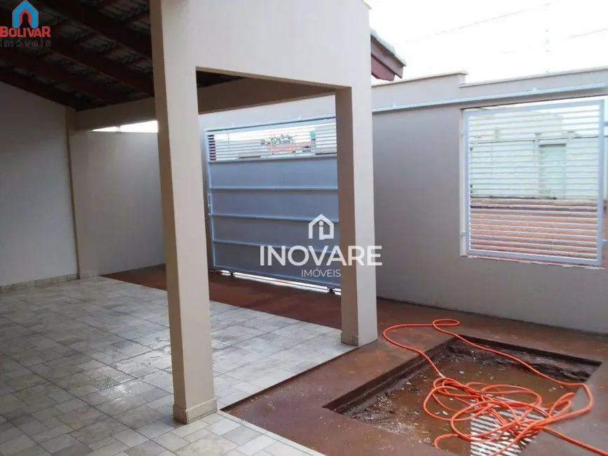 Casa com 3 quartos à venda, 250m2 em Cachoeira Dourada - GO - imagem 5 Foto 5 de Casa com 3 quartos à venda, 250m2 em Cachoeira Dourada - GO