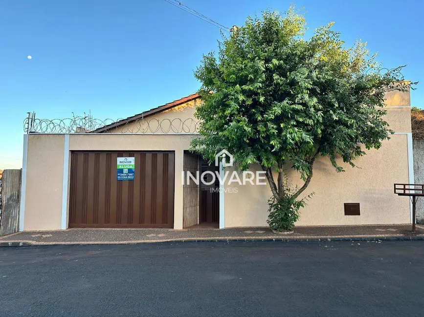 Foto 1 de Casa com 3 quartos para alugar, 467m2 em Jardim América, Itumbiara, GO