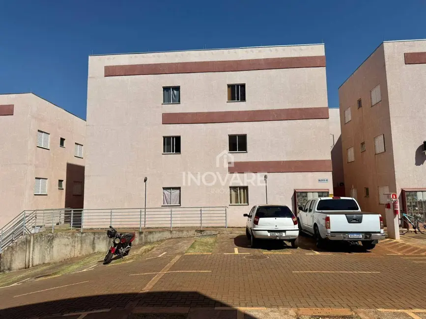 Foto 8 de Apartamento com 2 quartos para alugar, 50m2 em Itumbiara - GO