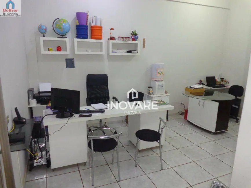 Sala Comercial para alugar, 31m2 em Itumbiara - GO - imagem 4 Foto 4 de Sala Comercial para alugar, 31m2 em Itumbiara - GO