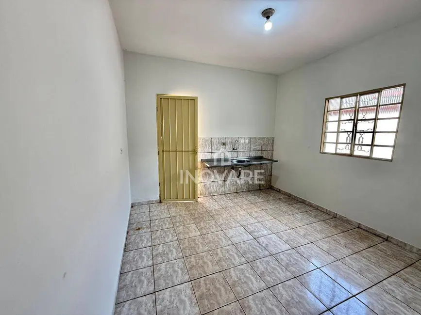 Foto 4 de Casa com 3 quartos à venda, 360m2 em Karfan, Itumbiara - GO