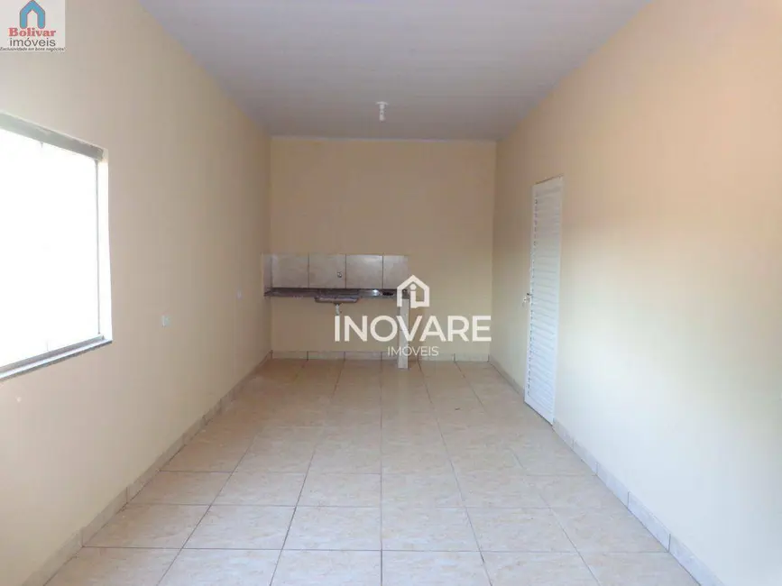 Armazém / Galpão para alugar, 700m2 em Vila Mutirão, Itumbiara - GO - imagem 7 Foto 7 de Armazém / Galpão para alugar, 700m2 em Vila Mutirão, Itumbiara - GO
