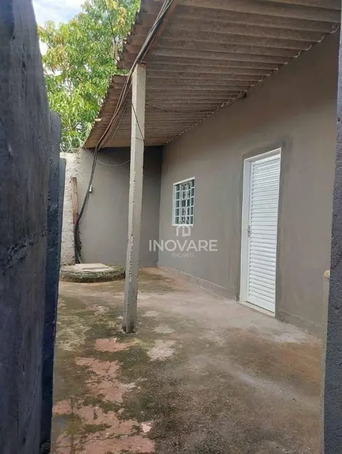 Foto 5 de Casa com 2 quartos à venda, 360m2 em Itumbiara - GO