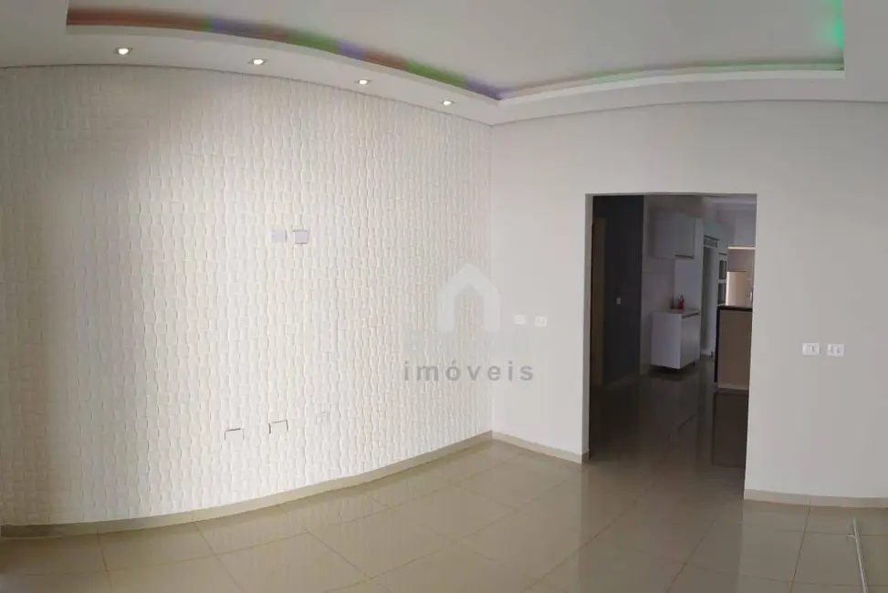 Casa com 3 quartos à venda, 360m2 em Itumbiara - GO - imagem 5 Foto 5 de Casa com 3 quartos à venda, 360m2 em Itumbiara - GO