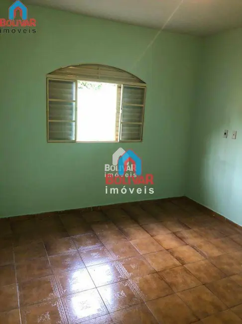 Foto 7 de Casa com 2 quartos à venda, 360m2 em Itumbiara - GO