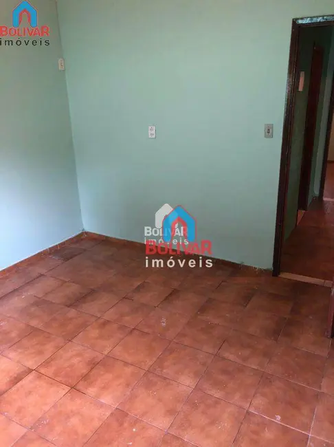 Foto 6 de Casa com 2 quartos à venda, 360m2 em Itumbiara - GO