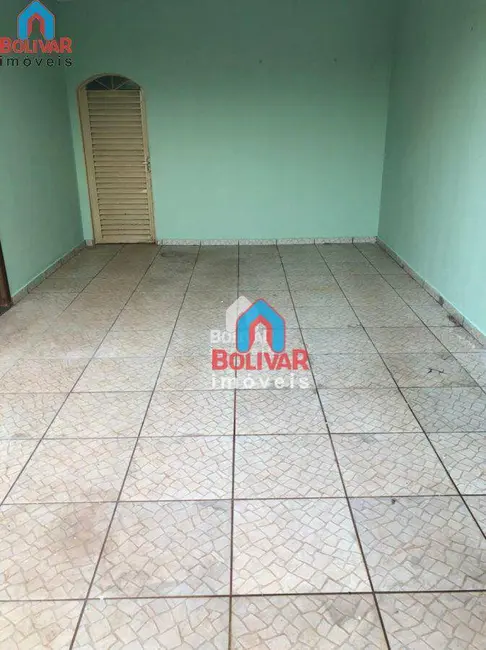Foto 3 de Casa com 2 quartos à venda, 360m2 em Itumbiara - GO