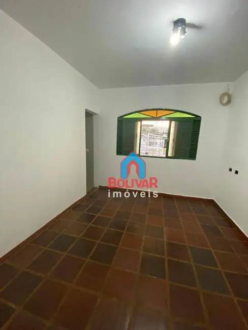 Foto 4 de Kitnet com 1 quarto para alugar, 360m2 em Itumbiara - GO