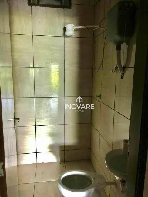 Sítio / Rancho com 3 quartos à venda, 2000m2 em Setor Anhanguera, Itumbiara - GO - imagem 4 Foto 4 de Sítio / Rancho com 3 quartos à venda, 2000m2 em Setor Anhanguera, Itumbiara - GO