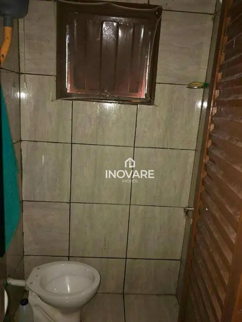 Sítio / Rancho com 3 quartos à venda, 2000m2 em Setor Anhanguera, Itumbiara - GO - imagem 6 Foto 6 de Sítio / Rancho com 3 quartos à venda, 2000m2 em Setor Anhanguera, Itumbiara - GO