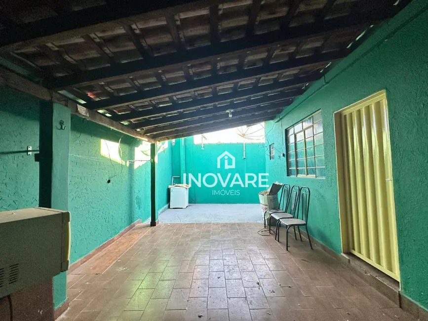Foto 7 de Casa com 2 quartos para alugar, 120m2 em Itumbiara - GO