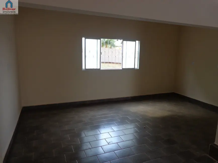 Foto 5 de Casa com 3 quartos à venda, 1460m2 em Itumbiara - GO