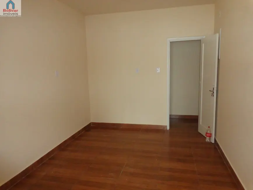 Foto 9 de Casa com 3 quartos à venda, 1460m2 em Itumbiara - GO