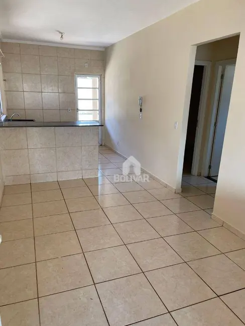 Casa com 2 quartos à venda, 250m2 em Portal dos Ipês, Itumbiara - GO - imagem 3 Foto 3 de Casa com 2 quartos à venda, 250m2 em Portal dos Ipês, Itumbiara - GO