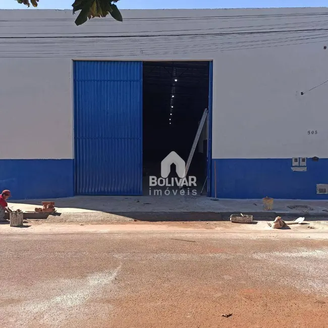 Foto 1 de Armazém / Galpão para alugar, 470m2 em Itumbiara - GO