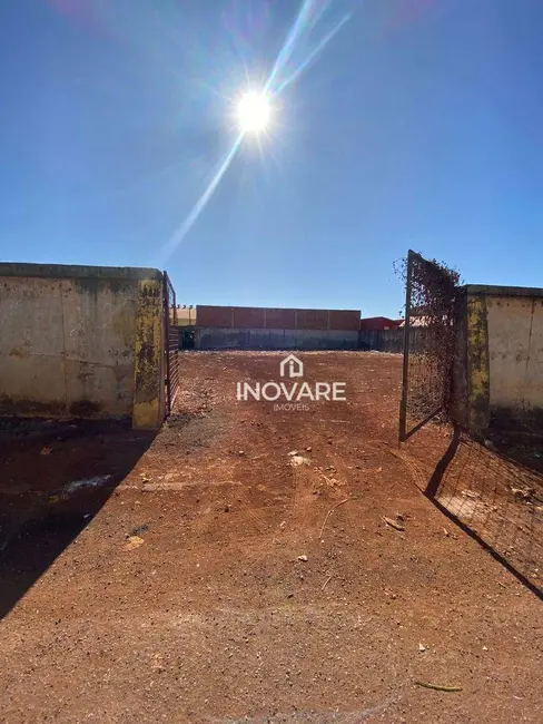 Sala Comercial para alugar, 1080m2 em Setor Rodoviário, Itumbiara - GO - imagem 2 Foto 2 de Sala Comercial para alugar, 1080m2 em Setor Rodoviário, Itumbiara - GO