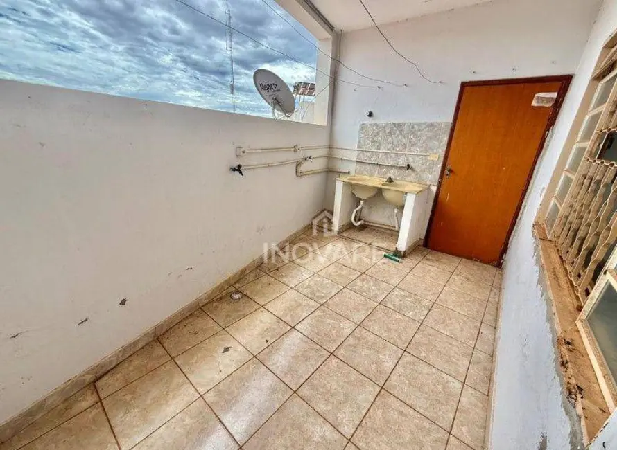 Foto 1 de Apartamento com 2 quartos para alugar, 90m2 em Itumbiara - GO