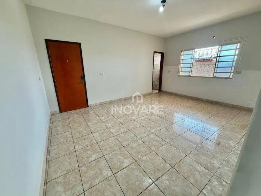 Foto 6 de Apartamento com 2 quartos para alugar, 90m2 em Itumbiara - GO