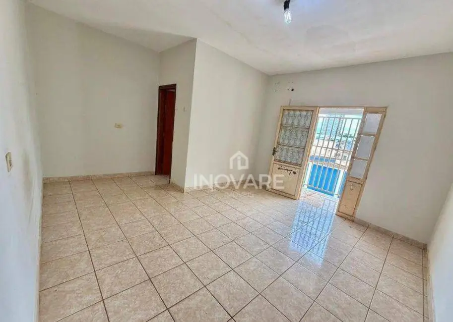 Foto 7 de Apartamento com 2 quartos para alugar, 90m2 em Itumbiara - GO