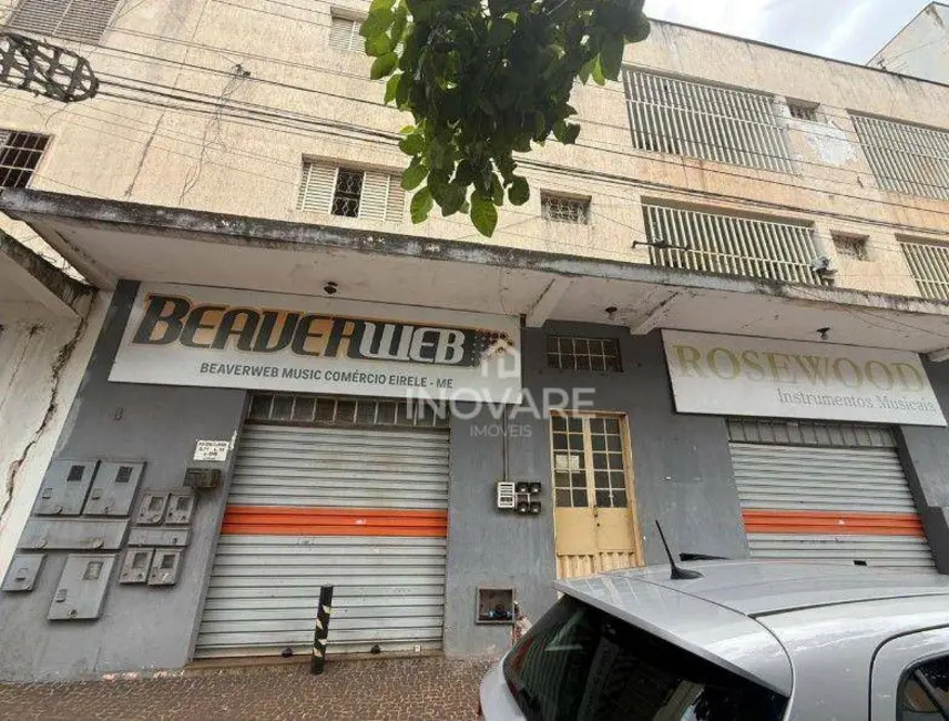 Foto 2 de Apartamento com 2 quartos para alugar, 90m2 em Itumbiara - GO