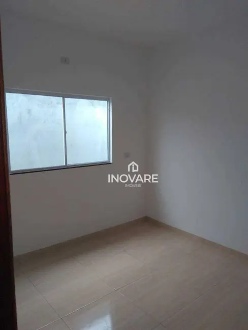 Casa com 3 quartos à venda, 300m2 em Arapora - MG - imagem 8 Foto 8 de Casa com 3 quartos à venda, 300m2 em Arapora - MG