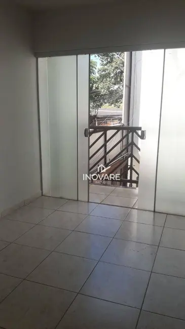 Apartamento com 2 quartos para alugar, 90m2 em Itumbiara - GO - imagem 3 Foto 3 de Apartamento com 2 quartos para alugar, 90m2 em Itumbiara - GO