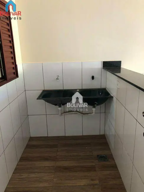 Casa com 2 quartos para alugar em Setor Anhanguera, Itumbiara - GO - imagem 5 Foto 5 de Casa com 2 quartos para alugar em Setor Anhanguera, Itumbiara - GO