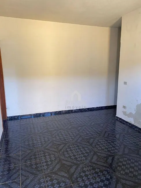 Foto 3 de Kitnet com 2 quartos para alugar, 80m2 em Setor Rodoviário, Itumbiara - GO